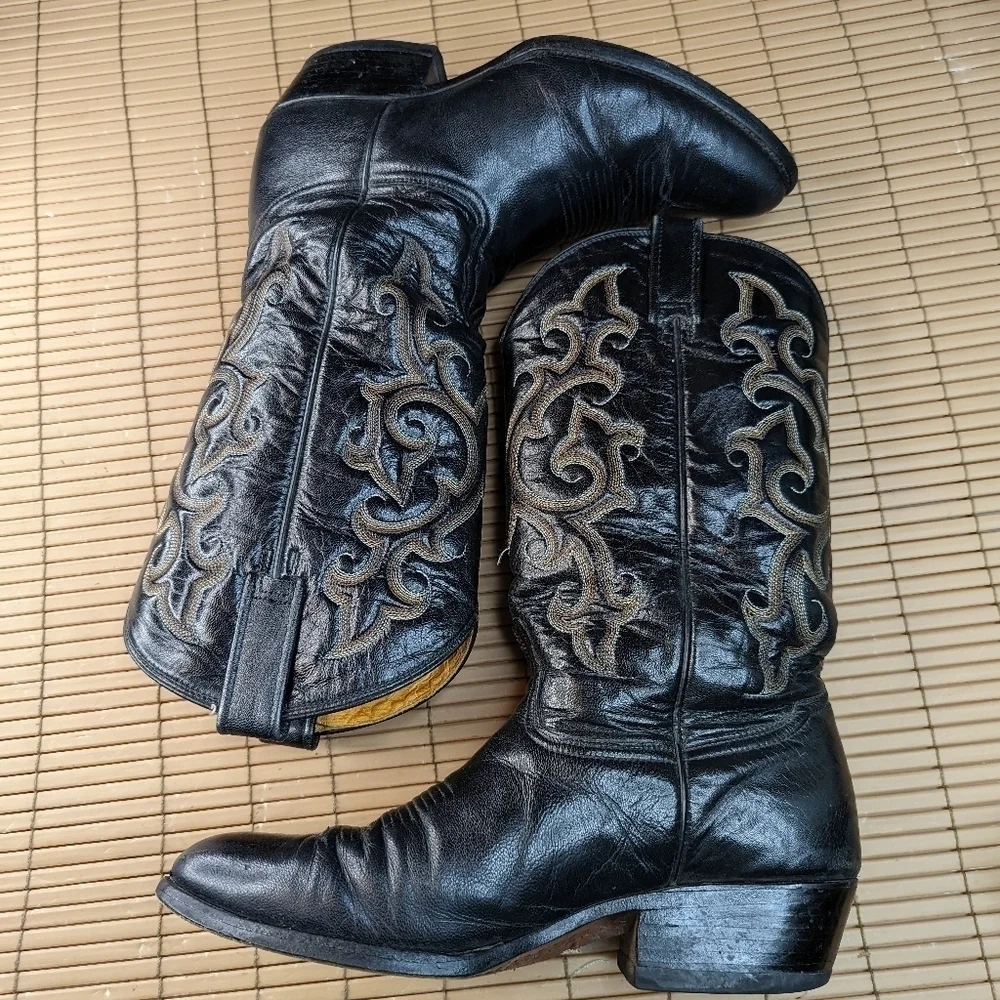 Rudel Boots men's sz 10D black leather Western Cowboy boots. Repair spot on left